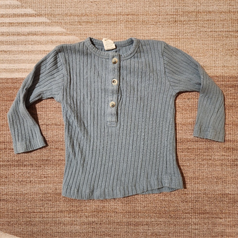 Kate Quinn ribbed long sleeve henley shirt